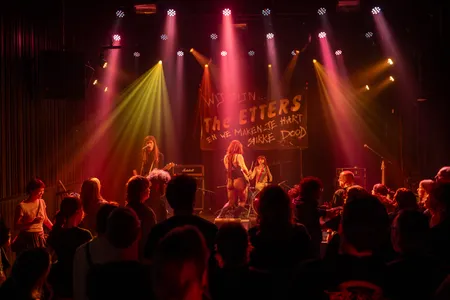 The Etters live in de Nobel