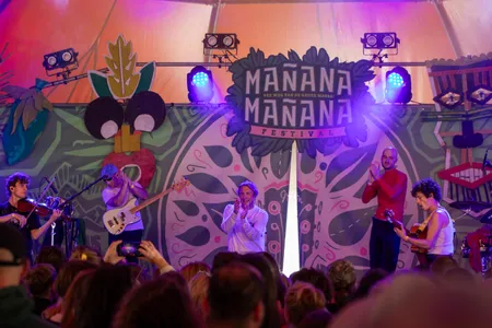 Habla De Mi En Presente