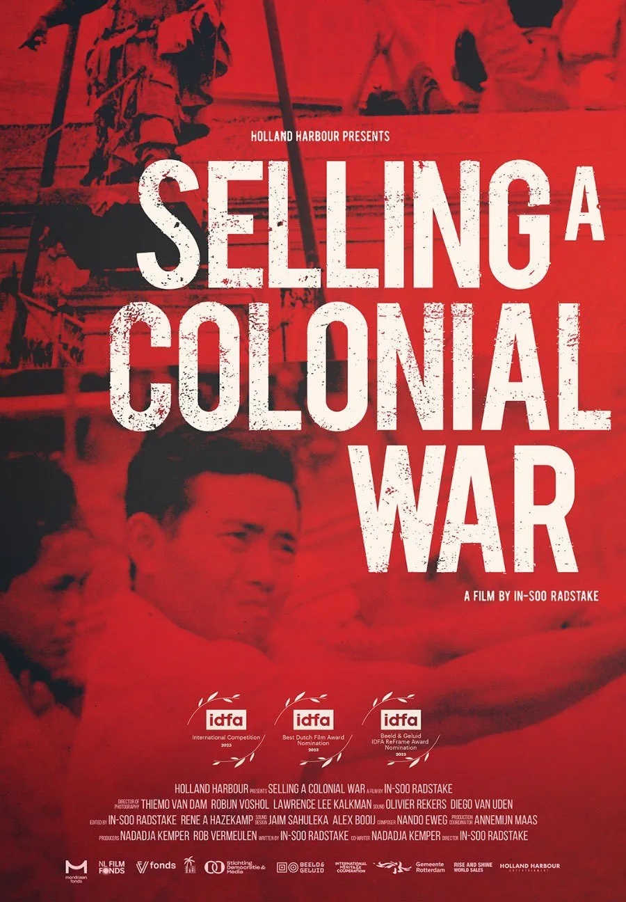 Selling a Colonial War poster