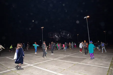 Sfeer tijdens RAEV rehearsal rondom de NDSM tijdens ADE 2021