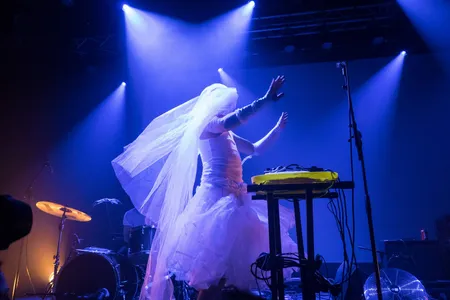 Liars live op Le Guess Who 2017 in De Helling