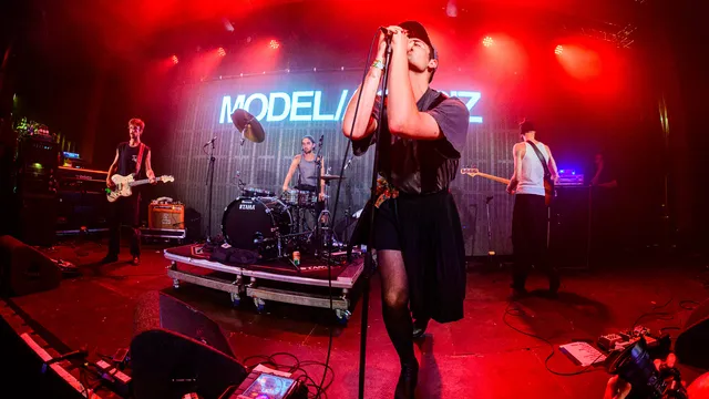 Model/Actriz in de X-Ray op Lowlands 2024