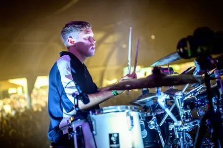 Lander & Adriaan in de India op Lowlands 2024