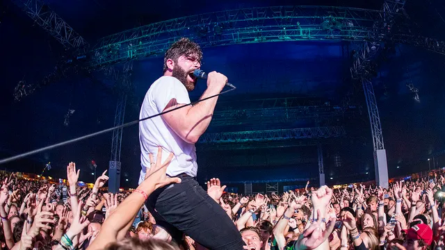 Foals op Lowlands 2016