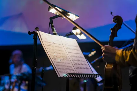 Moon Moon Moon, zondag 29 mei 2022 @ TivoliVredenburg