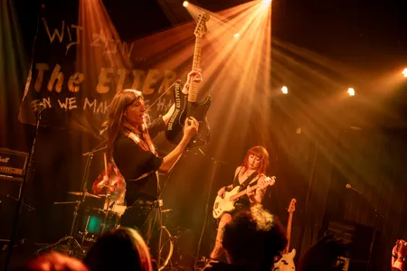 The Etters live in de Nobel