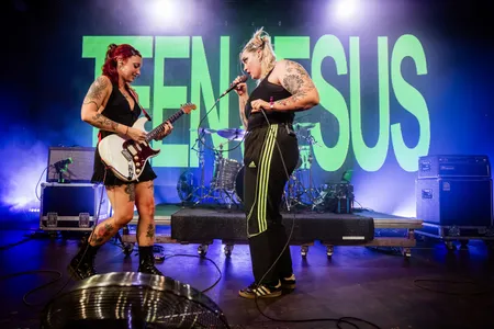 Teen Jesus and the Jean Teasers in de X-ray tijdens Lowlands 2026