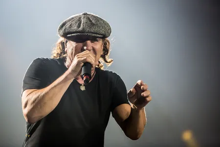 AC/DC - Gelredome Arnhem 2015