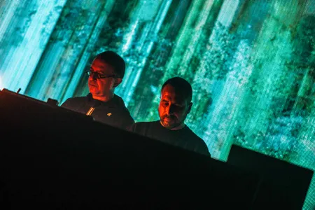 Voices From The Lake op Lowlands 2026