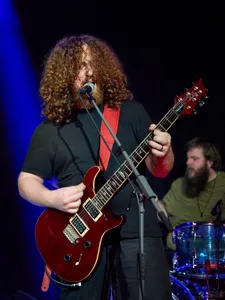 Dan and the Middle Men