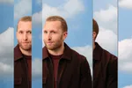 Peter Pannekoek in verschillende vakken met wolken op de achtergrond.