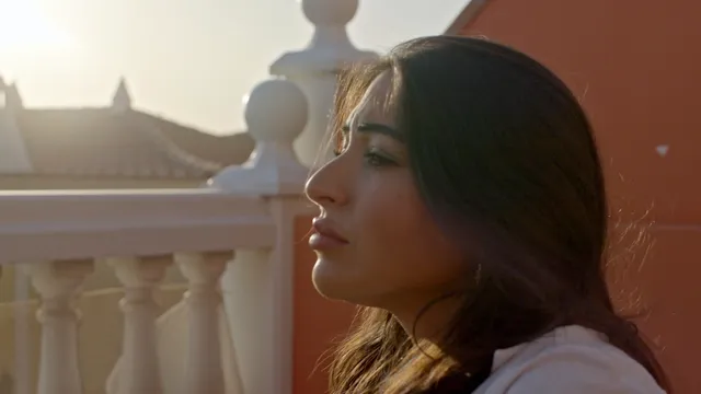 Still uit Lale Gül - Ik leef mijn eigen leven