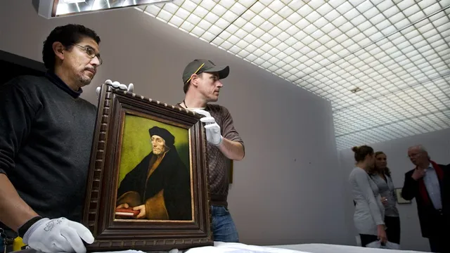 Het schilderij van Hans Holbein de Jonge uit c 1530 met de naam Portret van Desiderius Erasmus