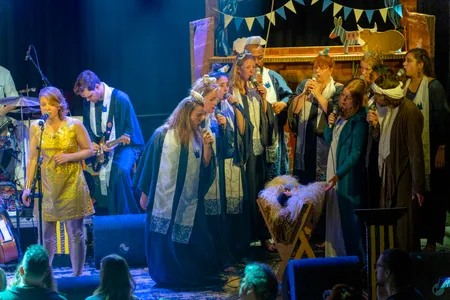 How to Throw a Christmas Party, donderdag 22 december 2022 @ De Helling