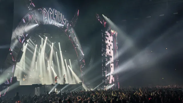 AC/DC - Gelredome Arnhem 2015