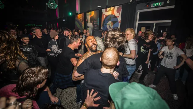 Ploegendienst live @ ESNS24