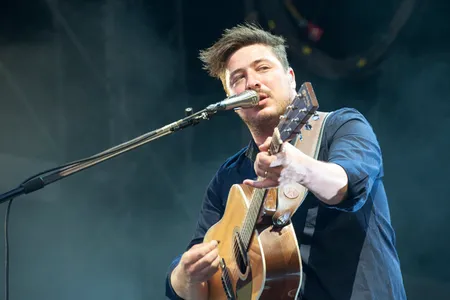 Mumford & Sons in het Goffertpark Nijmegen 2015