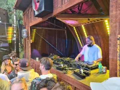 DJ Seinfeld op Wildeburg 2022