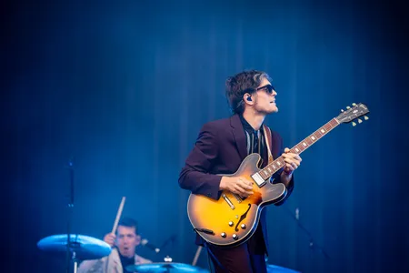 Tom Odell op het Noordpodium tijdens Pinkpop 2023