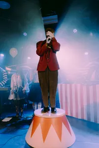 STAY AWAY FROM DANTE!