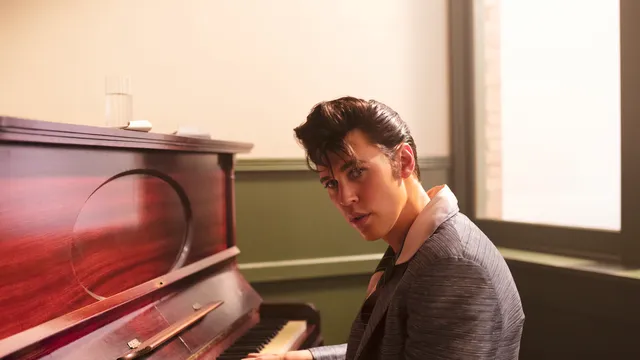 Elvis, Austin Butler als Elvis