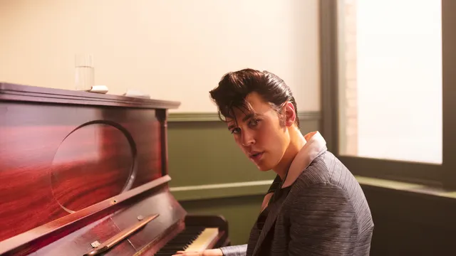 Elvis, Austin Butler als Elvis