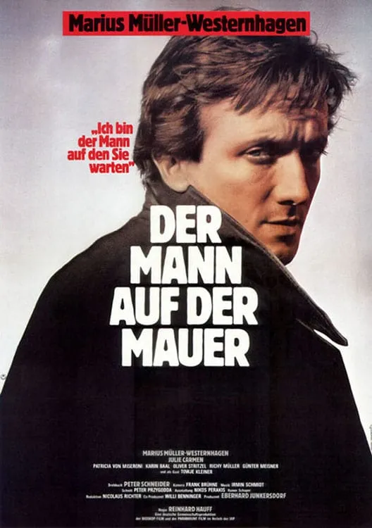 Der Mann auf der Mauer poster