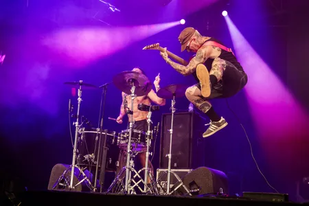 Soft Play in de India op Lowlands 2024