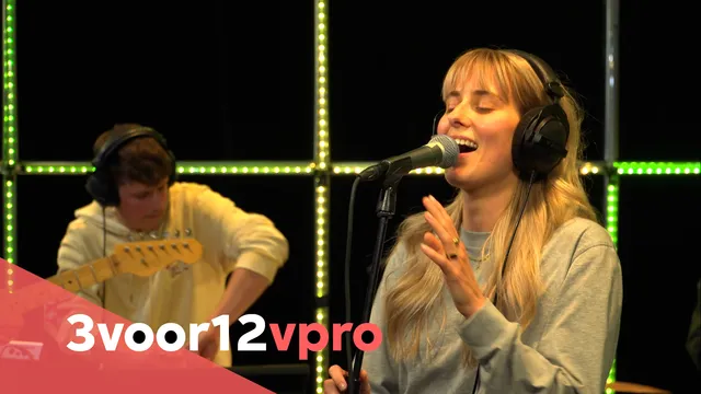 áslaug in 3voor12 radio