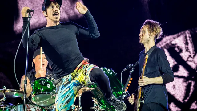Red Hot Chili Peppers op Pinkpop 2016