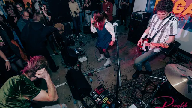 Femme Fugazi Booster 2023