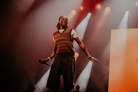 Cat Burns op Lowlands 2025