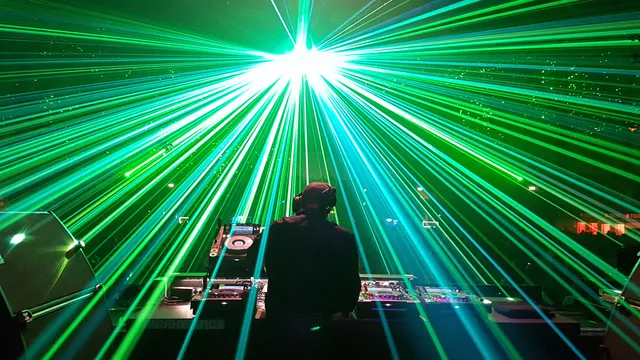 Jeff Mills op Awakenings