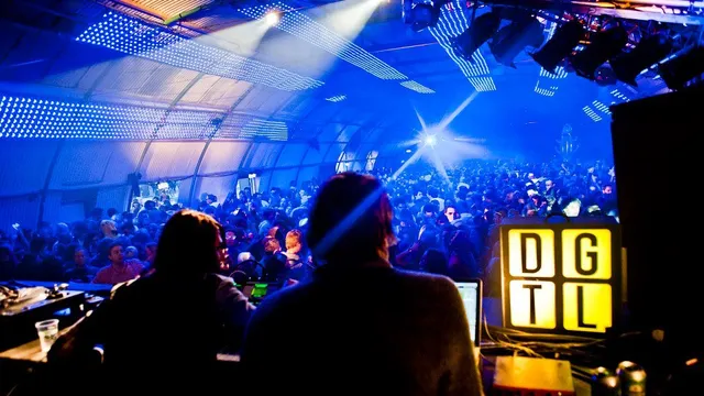 Saschienne | DGTL 2013