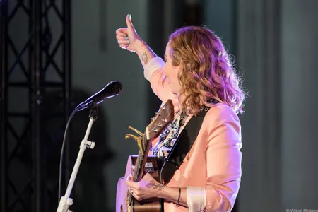 Anneke van Giersbergen