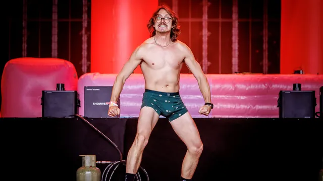 Marc Rebillet live op Lowlands 2025