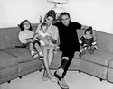 Vivian Liberto en Johnny Cash met hun drie kinderen