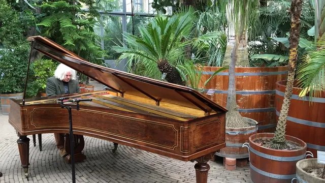 Ronald Brautigam in Hortus Botanicus