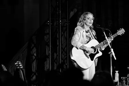 Anneke van Giersbergen