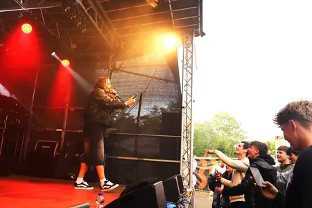 Fresku met fans