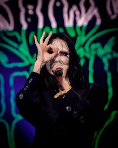 Bambie Thug live op Lowlands 2025