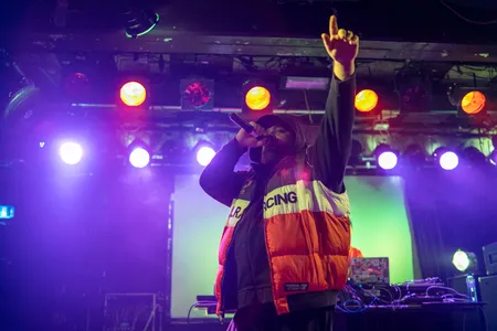 Berry @ StropStrikkers reünieshow, vrijdag 4 november 2022 @ dB's