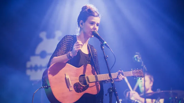Of Monsters And Men live op Lowlands 2012.