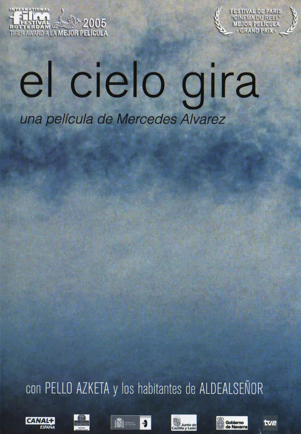 El cielo gira poster