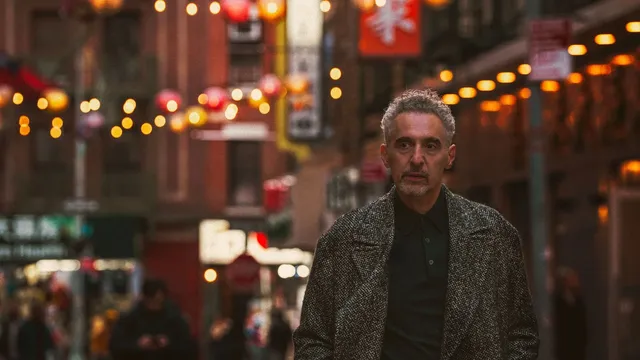 The Only Living Pickpocket in New York