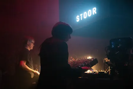 Lady Starlight op STOOR van Speedy J in Paradiso tijdens ADE 2021