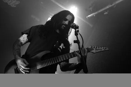 Jeroen Camerlynck van Coffin Feeder in Little Devil Tilburg