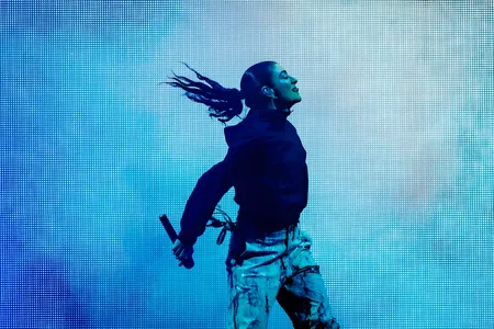 Lorde in de Alpha tijdens Lowlands 2026