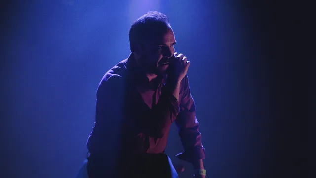 Future Islands live op Lowlands 2017