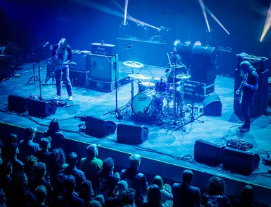 Earthless